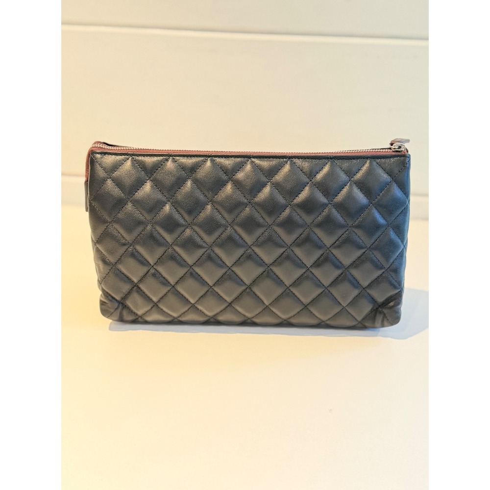 Chanel O-Case Pouch Black‎ Quilted Lambskin Leather Silver CC Logo A69260 Italy - Picture 2 of 10